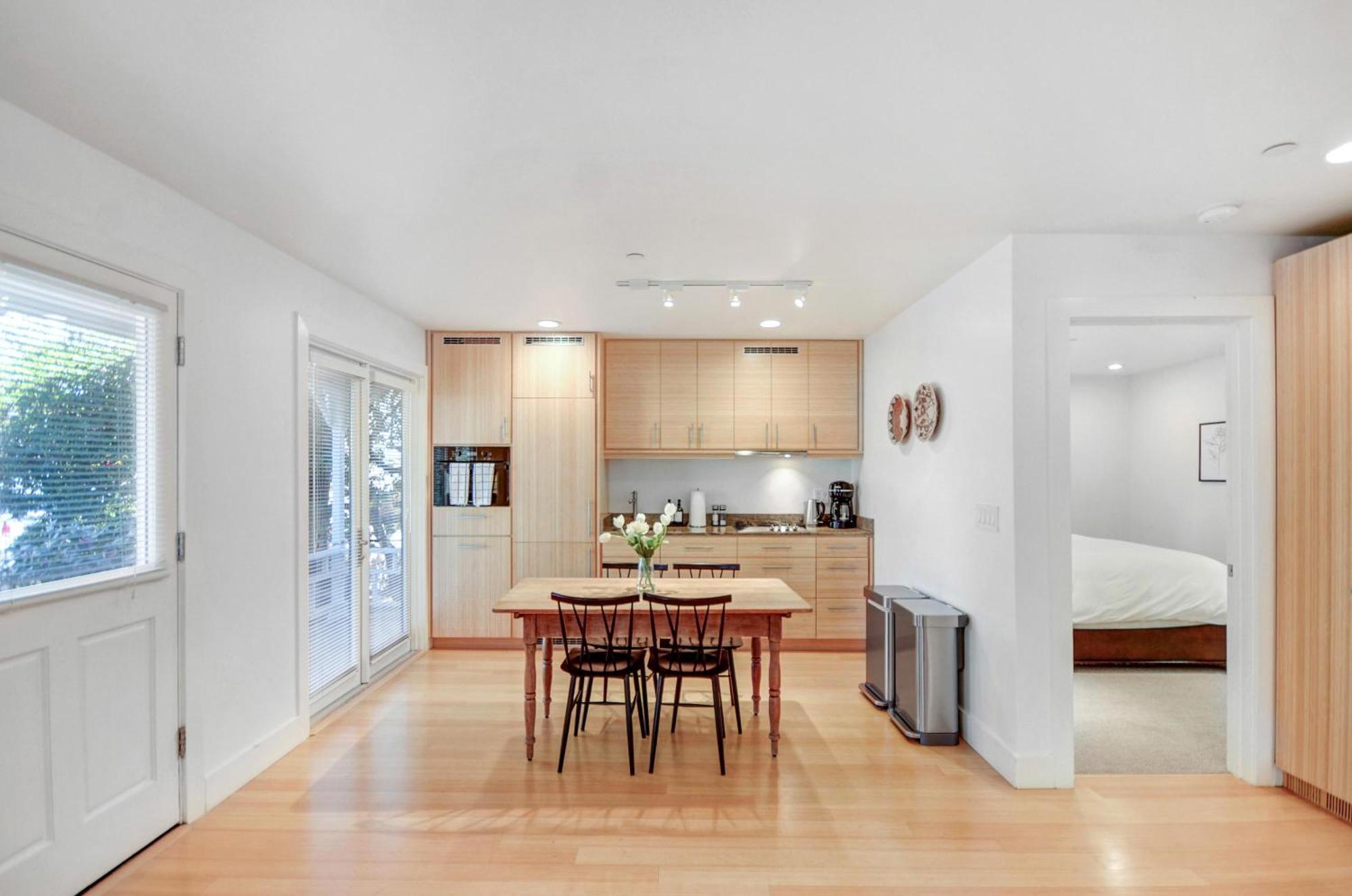 Auberge Sonoma North Suite - Includes Wine Tasting Passport ภายนอก รูปภาพ